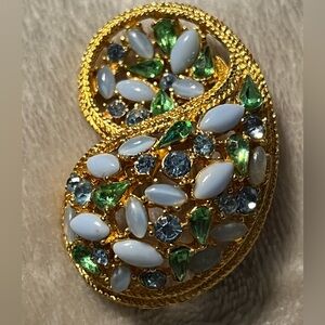 VTG~ ART Paisley Brooch